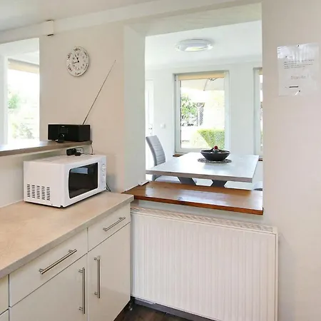 Doppelhaushaelfte Mirow Feriehus