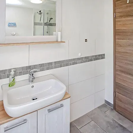 Feriehus Doppelhaushaelfte Mirow *