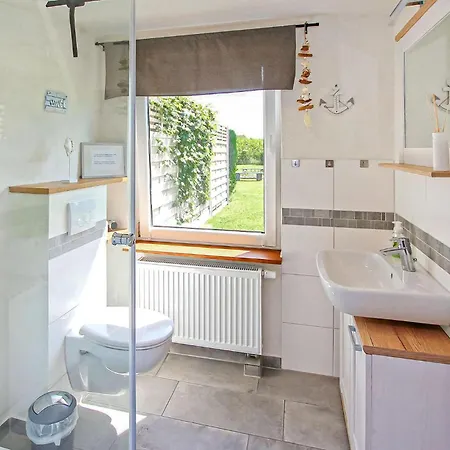 Doppelhaushaelfte Mirow *