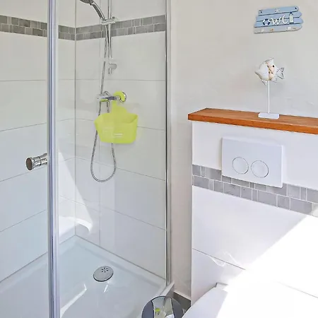 Feriehus Doppelhaushaelfte Mirow Starsow